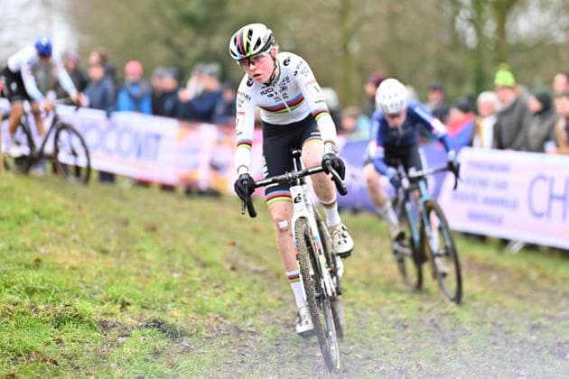 UCI Cyclocross World Cup Gavere 2024 GAVERE, BELGIUM - DECEMBER 26 : Van Empel Fem (NED) of Visma Lease A Bike during the 7th leg of the UCI Cyclocross World Cup series 2024-2025 for Women Elite in Gavere, Belgium, 26 12 2024 Gavere Belgium  Copyright: xBcex
