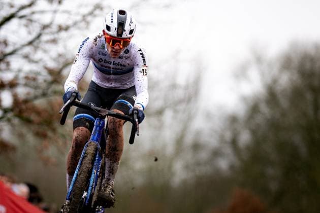 UCI Cyclocross World Cup Gavere 2024 GAVERE, BELGIUM - DECEMBER 26 : Nys Thibau (BEL) of Baloise Trek Lions during the 7th leg of the UCI Cyclocross World Cup series 2024-2025 for Men Elite in Gavere, Belgium, 26 12 2024 Gavere Belgium  Copyright: xBcex