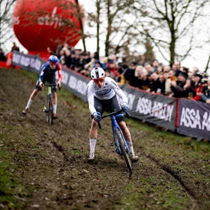UCI Cyclocross World Cup Gavere 2024 GAVERE, BELGIUM - DECEMBER 26 : Nys Thibau (BEL) of Baloise Trek Lions during the 7th leg of the UCI Cyclocross World Cup series 2024-2025 for Men Elite in Gavere, Belgium, 26 12 2024 Gavere Belgium  Copyright: xBcex