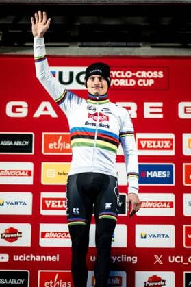 UCI Cyclocross World Cup Gavere 2024 GAVERE, BELGIUM - DECEMBER 26 : Van Der Poel Mathieu (NED) of Alpecin-Deceuninck wins during the 7th leg of the UCI Cyclocross World Cup series 2024-2025 for Men Elite in Gavere, Belgium, 26 12 2024 Gavere Belgium  Copyright: xBcex