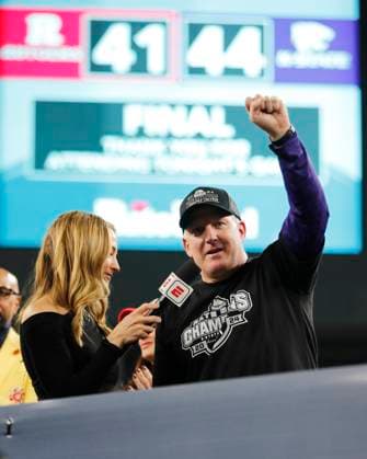 Bilder des Jahres 2024, Sport 12 Dezember Sport Themen der Woche KW52 Sport Bilder des Tages December 26, 2024: Kansas State Wildcats head coach Chris Klieman celebrates after the Rate Bowl game between the Rutgers Scarlet Knights and the Kansas State Wildcats at Chase Field in Phoenix, Arizona. . CSM. Phoenix United States of America - ZUMAc04_ 20241226_zma_c04_073 Copyright: xMichaelxCazaresx