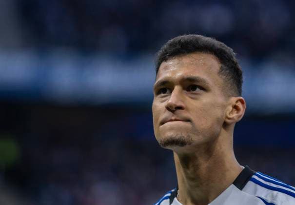 Hamburger SV vs SpVgg Greuther Führt 5:0 21.12.2024, Volksparkstadion, BundesLigaspiel, 2. Bundesliga, Hamburger SV vs SpVgg Greuther Führt 5:0 im Bild: Davie Selke Hamburger SV Â