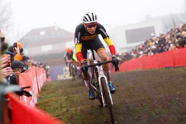 Exact Cross cyclocross Loenhout 2024 LOENHOUT, BELGIUM - DECEMBER 27 : Cant Sanne (BEL) of Crelan - Corendon during the 5th leg of the Exact Cross cyclocross series 2024-2025 in Loenhout, Belgium, 27 12 2024 Loenhout Belgium  Copyright: xJanxDexMeuleneirx