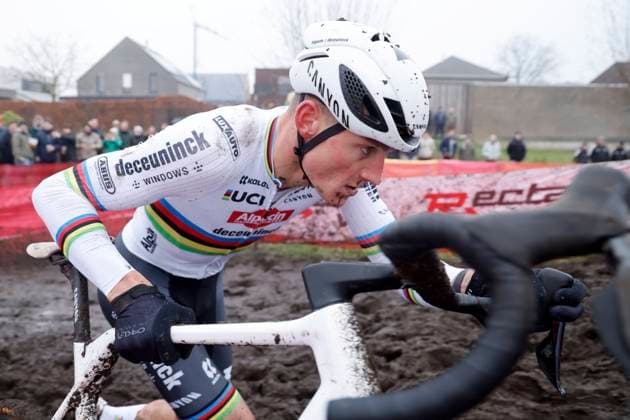 Exact Cross cyclocross Loenhout 2024 LOENHOUT, BELGIUM - DECEMBER 27 : Van Der Poel Mathieu (NED) of Alpecin-Deceuninck during the 5th leg of the Exact Cross cyclocross series 2024-2025 in Loenhout, Belgium, 27 12 2024 Loenhout Belgium  Copyright: xJanxDexMeuleneirx