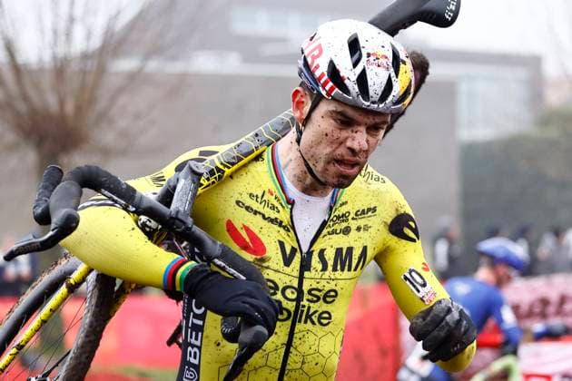Exact Cross cyclocross Loenhout 2024 LOENHOUT, BELGIUM - DECEMBER 27 : Van Aert Wout (BEL) of Team Visma - Lease A Bike during the 5th leg of the Exact Cross cyclocross series 2024-2025 in Loenhout, Belgium, 27 12 2024 Loenhout Belgium  Copyright: xJanxDexMeuleneirx