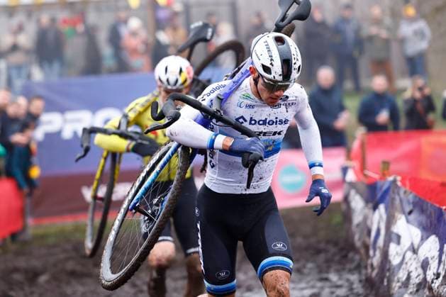 Exact Cross cyclocross Loenhout 2024 LOENHOUT, BELGIUM - DECEMBER 27 : Van Der Poel Mathieu (NED) of Alpecin-Deceuninck during the 5th leg of the Exact Cross cyclocross series 2024-2025 in Loenhout, Belgium, 27 12 2024 Loenhout Belgium  Copyright: xJanxDexMeuleneirx