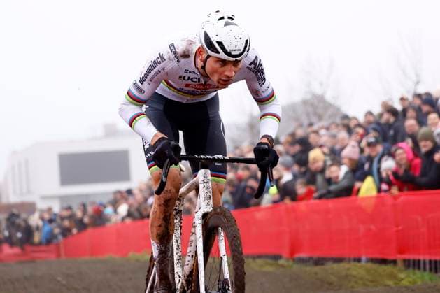 Exact Cross cyclocross Loenhout 2024 LOENHOUT, BELGIUM - DECEMBER 27 : Van Der Poel Mathieu (NED) of Alpecin-Deceuninck during the 5th leg of the Exact Cross cyclocross series 2024-2025 in Loenhout, Belgium, 27 12 2024 Loenhout Belgium  Copyright: xJanxDexMeuleneirx