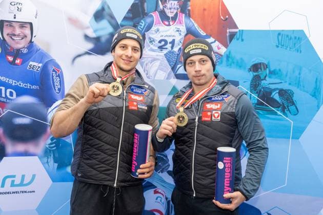 photographer: FIL Michael Kristen 28.12.2024 Austrian Championships, Olympia Ice Track Innsbruck-Igls, Tirol, Austria (AUT), Award Ceremony, Men™s Doubles, picture: Yannick Müller, Armin Frauscher (AUT, 1st place)