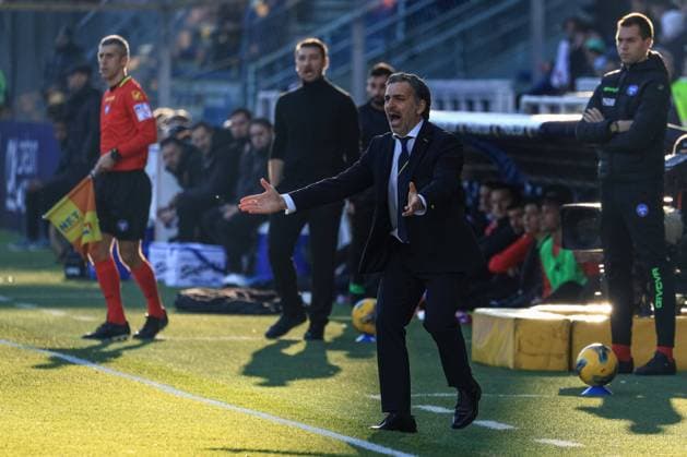 Fabio Pecchia (Head Coach Parma Calcio) during Parma Calcio vs AC Monza, Italian soccer Serie A match in Parma, Italy, December 28 2024  Copyright: xLorenzoxCattani IPAxSportx xipa-agency.netx xx IPA_52644966 IPA_Agency_IPA52644966