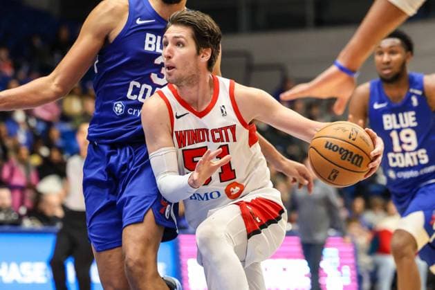 December 27, 2024, Wilmington, De, U.S.A.: Windy City Bulls guard RYAN ARCIDIACONO (51) in action during a game between the Delaware Blue Coats and the Windy City Bulls Friday, Dec. 27, 2024; at the Chase Fieldhouse in Wilmington, DE Wilmington USA - ZUMAs124 20241227_fap_s124_003 Copyright: xSaquanxStimpsonx