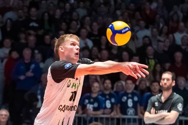 Jan Roeling (10, Helios Grizzlys Giesen) GER, VFB Friedrichshafen vs Helios Grizzyls Giesen, Volleyball, Bundesliga, Saison 2024 25, Spieltag 14, 28.12.2024, GER, VFB Friedrichshafen vs Helios Grizzyls Giesen, Volleyball, Bundesliga, Saison 2024 25, Spieltag 14, 28.12.2024 Friedrichshafen Copyright: xEibner-Pressefoto FlorianxWolfx EP_FWF