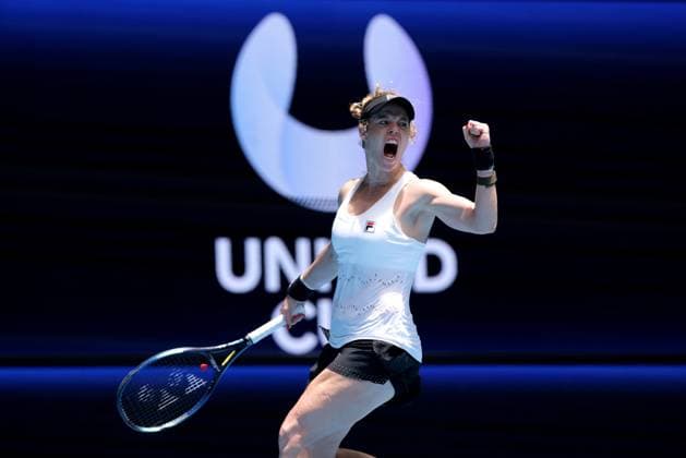 Sport Themen der Woche KW52 Sport Bilder des Tages TENNIS UNITED CUP PERTH, Laura Siegemund of Germany celebrates a point against Beatriz Haddad Maia of Brazil during their group stage match of the 2025 United Cup at RAC Arena in Perth, Sunday, December 29, 2024. ( NO ARCHIVING, EDITORIAL USE ONLY, NO USE IN BOOKS WITHOUT CONSENT PERTH WESTERN AUSTRALIA AUSTRALIA WANGARA  Copyright: xRICHARDxWAINWRIGHTx 20241229119237720599