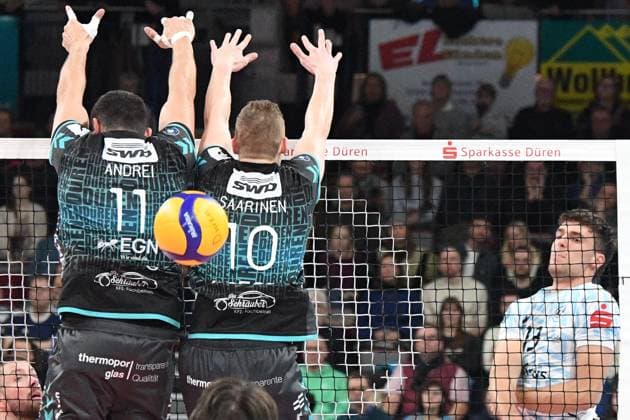 v.li.:, 29.12.2024, Düren (Deutschland), Volleyball, 1. Bundesliga Männer, SWD Powervolleys Düren - ASV Dachau