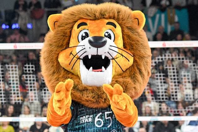 HOMER, Maskottchen, Glücksbringer der Powervolleys Düren, , 29.12.2024, Düren (Deutschland), Volleyball, 1. Bundesliga Männer, SWD Powervolleys Düren - ASV Dachau