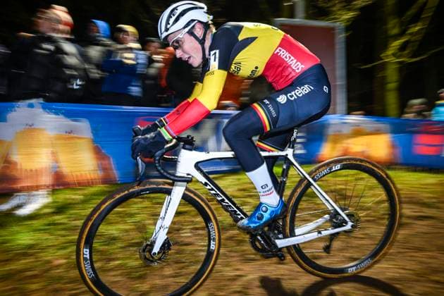2024 Superprestige Cyclocross Diegem DIEGEM, BELGIUM - DECEMBER 30 : Cant Sanne (BEL) of Crelan - Corendon in action during the 6th leg of the 2024 - 2025 Telenet Superprestige cyclocross women elite race the evening cross of Diegem on December 30, 2024 in Diegem, Belgium, 30 12 2024 Diegem Belgium  Copyright: xNicoxVereeckenx