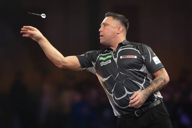 Sport Themen der Woche KW01 Sport Bilder des Tages 01 01 2025. 2025 World Darts Champs Gerwyn Price (WAL) in his Quarter-Final match against Chris Dobey (ENG) (not in picture) during the 2025 Paddy Power World Darts Championship on 1 January 2025. Editorial use only , Copyright: xIanxStephenx PSI-21044-0009