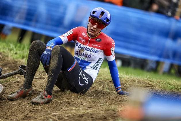 Dutch Lucinda Brand looks dejected after the women s elite race of the GP Sven Nys cyclocross cycling event on Wednesday 01 January 2025 in Baal, stage 5 8 in the X2O Badkamers Trofee Veldrijden competition. DAVIDxPINTENS  x109472888x