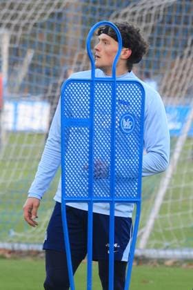 DEU, DFL, 2. FBL Hertha BSC, Training, 02.01.2025, Sportforum, Berlin, DEU, DFL, 2. FBL Hertha BSC, Training, im Bild Fabian Reese (Hertha BSC Berlin 11) DFL - regulations prohibit any use of Photographs as image sequences and or quasi-video Foto: Juergen Engler nordphoto GmbH