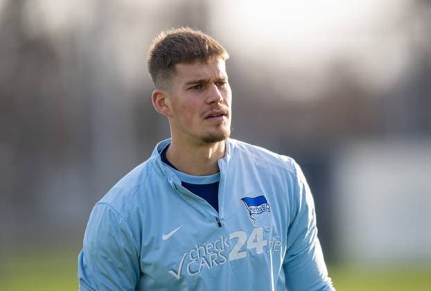 Fussball, Herren, Saison 2024 25, 2. Bundesliga, Hertha BSC, Training, Torhüter Dennis Smarsch (Hertha BSC), 02.01. 2025,