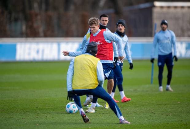 Fussball, Herren, Saison 2024 25, 2. Bundesliga, Hertha BSC, Training, Luca Schuler (Hertha BSC), 02.01. 2025,