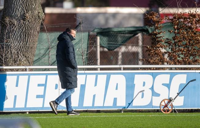 Fussball, Herren, Saison 2024 25, 2. Bundesliga, Hertha BSC, Training, Sportdirektor Benjamin Weber (Hertha BSC), 02.01. 2025,