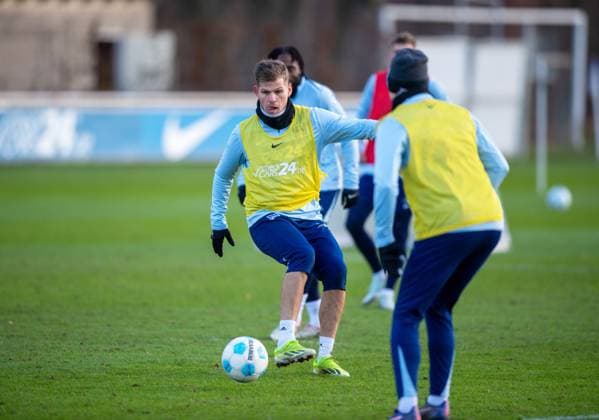 Fussball, Herren, Saison 2024 25, 2. Bundesliga, Hertha BSC, Training, Florian Niederlechner (Hertha BSC), 02.01. 2025,