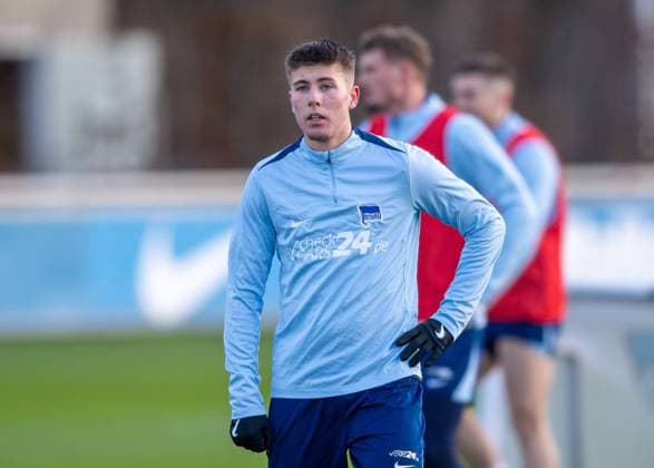 Fussball, Herren, Saison 2024 25, 2. Bundesliga, Hertha BSC, Training, Gustav Christensen (Hertha BSC), 02.01. 2025,