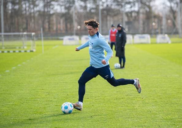 Fussball, Herren, Saison 2024 25, 2. Bundesliga, Hertha BSC, Training, Fabian Reese (Hertha BSC), 03.01. 2025,