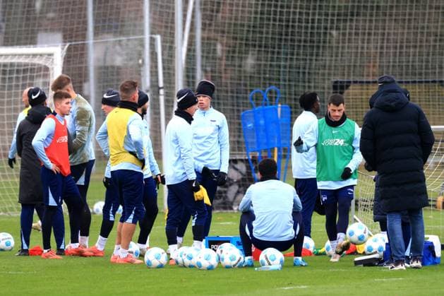 DEU, DFL, 2. FBL Hertha BSC, Training, 03.01.2025, Sportforum, Berlin, DEU, DFL, 2. FBL Hertha BSC, Training, im Bild Hertha-Spielerkreis DFL - regulations prohibit any use of Photographs as image sequences and or quasi-video Foto: Juergen Engler nordphoto GmbH