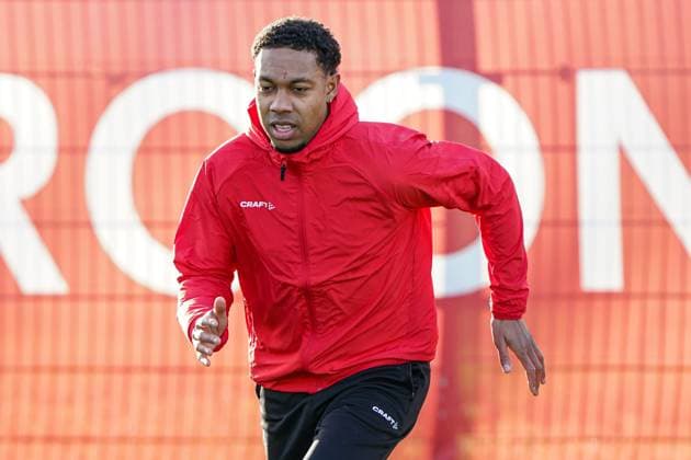 2025-01-03 Almere City FC training session ALMERE, NETHERLANDS - JANUARY 3: Jean-Paul Boetius of Almere City FC is back to training after his cancer treatment during the Almere City FC training session at Fanny Blankers Koen Sportpark on January 3, 2025 in Almere, Netherlands. Almere Fanny Blankers Koen Sportpark Netherlands Content not available for redistribution in The Netherlands directly or indirectly through any third parties. Copyright: xAndrexWeeningx