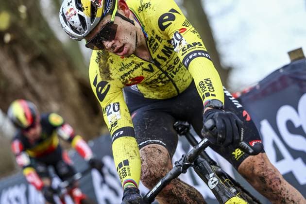 Belgian Wout van Aert pictured in action during the men elite race at the cyclocross cycling event in Gullegem on Saturday 04 January 2025, stage 7 8 in the Superprestige cyclocross cycling competition DAVIDxPINTENS  x109629980x