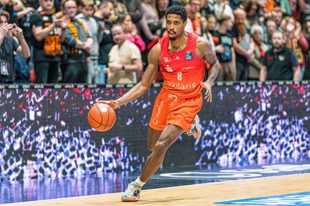 Chemnitz, Deutschland 04. Januar 2025: 1.BBL - 2024 2025 - Niners Chemnitz vs. Fraport Skyliners Frankfurt Im Bild: William Christmas (Chemnitz) Copyright: xFotostandx xNachtigallx