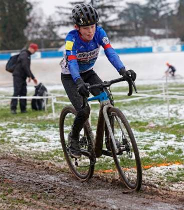 05.01.2025 7. Darmstädter Crossrennen an der Radrennbahn und 5. Lauf Elektroland24.de Cyclocross Cup hier Jugend männlich U17, U 17 Moritz KUNATH (211 Radfahrerverein Pfeil Magstadt) Darmstadt Hessen Deutschland