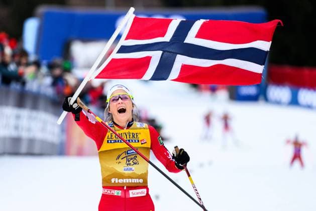 Sport Bilder des Tages 250105 Therese Johaug of Norway celebrate after competing in the women s 10 km mass start during day nine of Tour de Ski on January 5, 2025 in Tesero. Photo: Carl Sandin BILDBYRAN kod CS CS0650 skidor cross-country skiing langrenn tour de ski masstart mass start dam bbeng jubel norge norway *** 250105 Therese Johaug of Norway celebrate after competing in the women s 10 km mass start during day nine of Tour de Ski on January 5, 2025 in Tesero Photo Carl Sandin BILDBYRAN kod CS CS0650 skidor cross country skiing langrenn tour de ski masstart mass start dam bbeng jubel norge norway  Copyright: CARLxSANDIN BB250105CS080