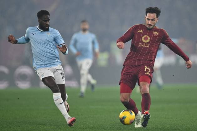 CALCIO - Serie A - AS Roma vs SS Lazio Boulaye Dia of S.S. Lazio and Mats Hummels of A.S. Roma in action during the 19th day of the Serie A Championship between A.S. Roma and S.S. Lazio at the Olympic Stadium on January 5, 2025 in Rome, Italy. Rome Italy  Copyright: xIPAxSport ABACAx