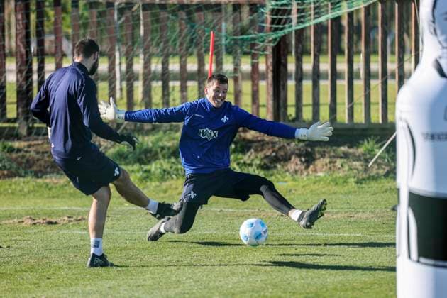 Alexander Brunst in Action beim Trainingslager SV Darmstadt 98 - in Valencia, El Saler am 07.01.25 in El Saler, Valencia xamx Foto: Alfio Marino
