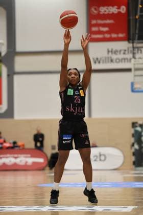 08.01.2025, Basketball, Frauen, DBBL Pokal, Saison 2024 2025, Saarlouis Royals - Syntainics MBC, Martha Burse (Saarlouis Royals) Saarlouis Stadtgartenhalle Saarland Deutschland (DE) Copyright: xSebastianxBachx