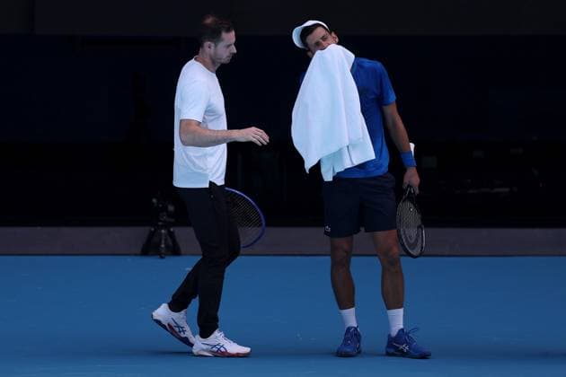 Andy Murray and Novak Djokovic during a coaching session Australian Open, Thursday Previews, Tennis, Melbourne Park, Melbourne, Australia - 09 Jan 2025  Copyright: xEllaxLing Shutterstockx 15085483r