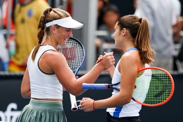 January 9, 2025: MELBOURNE, AUSTRALIA - JANUARY 09: Julia Riera of Argentina beats Maddison Inglis of Australia in qualifying for the 2025 Australian Open at Melbourne Park on January 9, 2025 in Melbourne, Australia. - ZUMAp121 20250109_zsp_p121_041 Copyright: xChrisxPutnamx