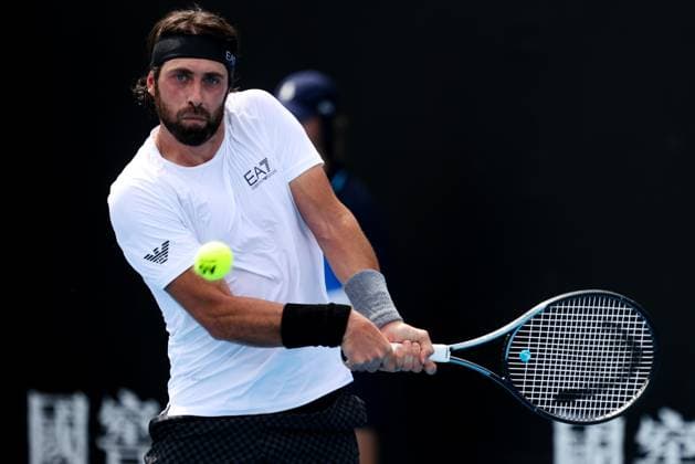 January 9, 2025: MELBOURNE, AUSTRALIA - JANUARY 09: Nikoloz Basilashvili of Georgia beats Francesco Passaro of Italy in final qualifying for the 2025 Australian Open at Melbourne Park on January 9, 2025 in Melbourne, Australia. - ZUMAp121 20250109_zsp_p121_048 Copyright: xChrisxPutnamx