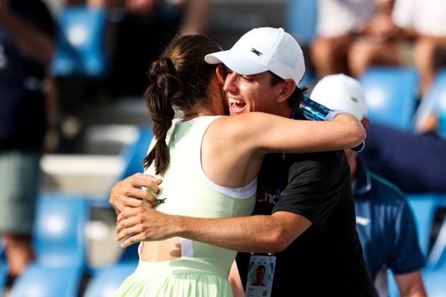 January 9, 2025: MELBOURNE, AUSTRALIA - JANUARY 09: Kimberly Birrell of Australia celebrates beating Oksana Selekhmeteva of Russia in final qualifying for the 2025 Australian Open at Melbourne Park on January 9, 2025 in Melbourne, Australia. - ZUMAp121 20250109_zsp_p121_071 Copyright: xChrisxPutnamx