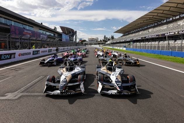 2025 FORMULA E MEXICO CITY ePRIX Formula E season 11 group photo during the Mexico City ePrix, 2nd round of the 2024-25 ABB FIA Formula E World Championship, WM, Weltmeisterschaft on the Autodromo Hermanos Rodriguez from January 10 to 11, 2025 in Mexico City, Mexico -  Copyright: xJoaoxFilipex