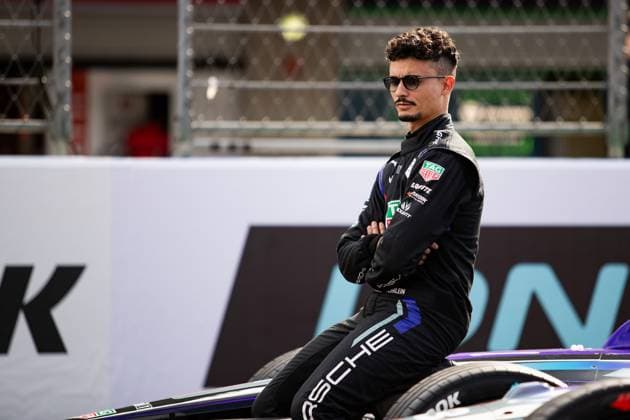 Sport Themen der Woche KW02 Sport Bilder des Tages 2025 FORMULA E MEXICO CITY ePRIX WEHRLEIN Pascal (ger), TAG Heuer Porsche Formula E Team, Porsche 99X Electric, portrait during the Mexico City ePrix, 2nd round of the 2024-25 ABB FIA Formula E World Championship, WM, Weltmeisterschaft on the Autodromo Hermanos Rodriguez from January 10 to 11, 2025 in Mexico City, Mexico -  Copyright: xJoaoxFilipex