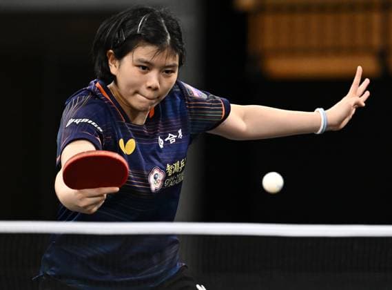 WTT STAR CONTENDER DOHA 2025 Yeh Yi-Tian of Chinese Taipei competes against Kuai Man of China during a women s Singles - Round of 16 match of WTT Star Contender Doha 2025 at Lusail Sports Arena in Doha, Qatar on January 10, 2025. DOHA Qatar Copyright: xNOUSHADx