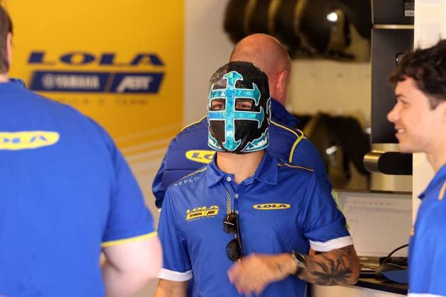 Zane Maloney (BER) Lola Yamaha mit einer typischen Maske über seinem Kopf, Box, FIA Formel E Weltmeisterschaft Saison 11, Mexiko City E- Prix, 10.01.2025, Mexiko