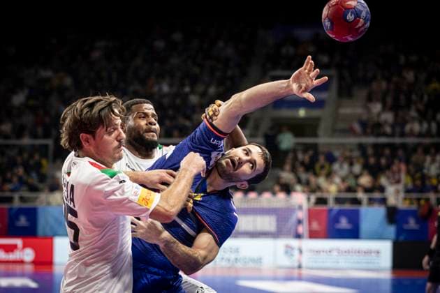 Sport Themen der Woche KW02 Sport Bilder des Tages HANDBALL: Tournoi de France. France vs Portugal - RhÃ nus Strasbourg 10 01 2025 lagarde romain 7  Copyright: xelyxandroxcegarrax