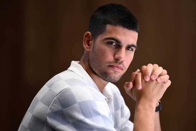 TENNIS AUSTRALIAN OPEN PRACTICE, Carlos Alcaraz of Spain during a press conference, PK, Pressekonferenz ahead of the Australian Open at Melbourne Park in Melbourne, Saturday, January 11, 2025. ( NO ARCHIVING, EDITORIAL USE ONLY, NO USE IN BOOKS WITHOUT CONSENT Melbourne Victoria Australia  Copyright: xJOELxCARRETTx 20250111186102186639