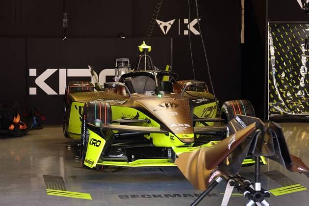 David Beckmanns Cupra Kiro in der Box, FIA Formel E Weltmeisterschaft Saison 11, Mexiko City E- Prix, 10.01.2025, Mexiko, 1. freies Training