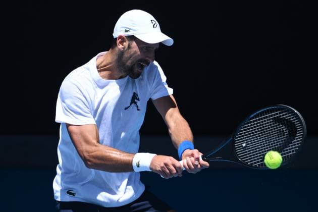 TENNIS AUSTRALIAN OPEN PRACTICE, Novak Djokovic of Serbia during a practice session ahead of the Australian Open at Melbourne Park in Melbourne, Saturday, January 11, 2025. ( NO ARCHIVING, EDITORIAL USE ONLY, NO USE IN BOOKS WITHOUT CONSENT Melbourne Victoria Australia  Copyright: xJOELxCARRETTx 20250111129418015895
