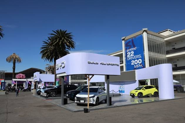 BYD Build your Dreams Promotionstand im Fahrerlager, FIA Formel E Weltmeisterschaft Saison 11, Mexiko City E- Prix, 10.01.2025, Mexiko, Elektroautos aus China